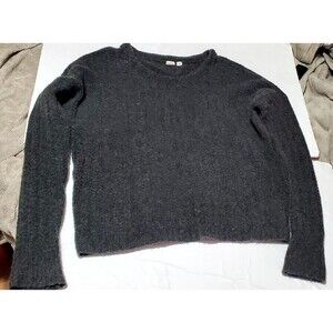 GAP Gray V-Neck Sweater Classic Knit